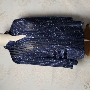 Chico's Travelers Black & Navy Striped Sheer ZipFront Stretchy Top (size…